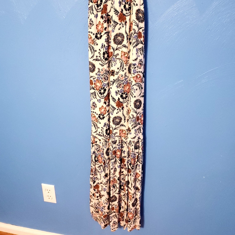 American Eagle Floral Boho Sleeveless Maxi Dress - Picture 5 of 8